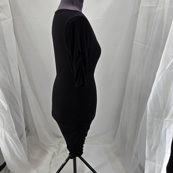 76-27 Torrid Supersoft Bodycon Black Ruched Knit T-Shirt Dress Size 1 (14/16) - Picture 8 of 14